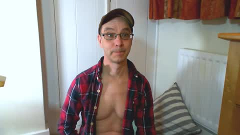 Max Davies online show from February 2025 06:13:02 PM