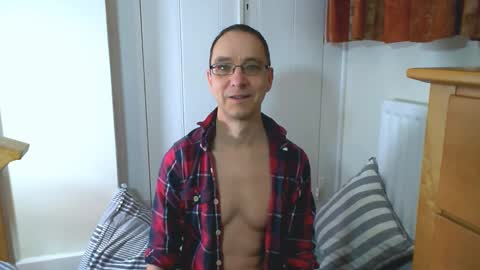 Max Davies online show from February 2026 10:33:02 AM