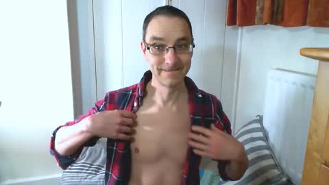 Snapshot of maxdavies chatting on March 2026 02:56:02 PM Max Davies online show from March 2026 02:56:02 PM