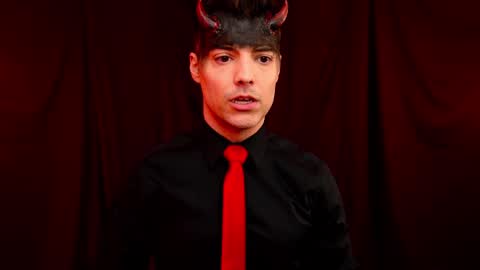 Snapshot of maxhughes chatting on October 2025 02:58:02 AM Max Hughes online show from October 2025 02:58:02 AM