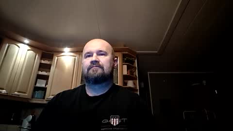 Snapshot of maxhunter chatting on October 2025 04:26:01 PM maxhunter online show from October 2025 04:26:01 PM