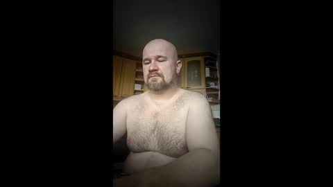 Snapshot of maxhunter chatting on May 2026 06:38:02 PM maxhunter online show from May 2026 06:38:02 PM