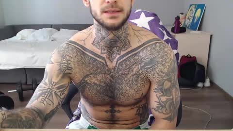 Snapshot of maxi_foxxx chatting on March 2025 09:34:02 AM Maximus Fox online show from March 2025 09:34:02 AM