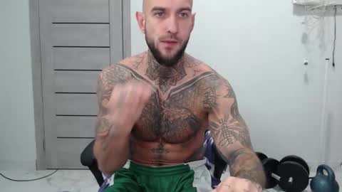 Maximus Fox online show from November 2025 06:52:01 AM