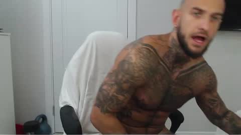 Snapshot of maxi_foxxx chatting on July 2026 04:49:02 AM Maximus Fox online show from July 2026 04:49:02 AM