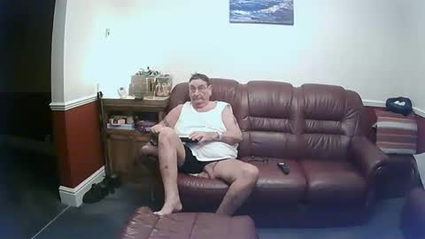 MAX online show from January 2025 09:32:02 PM