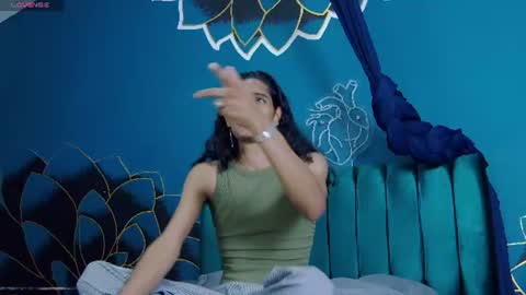 Maxi  Max online show from August 2026 07:16:01 PM