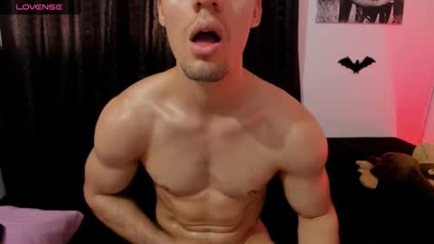 Snapshot of maxi_styles chatting on December 2024 09:55:01 PM Alex online show from December 2024 09:55:01 PM