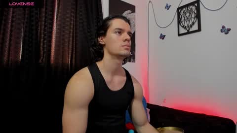 Snapshot of maxi_styles chatting on December 2024 10:26:02 PM Alex online show from December 2024 10:26:02 PM