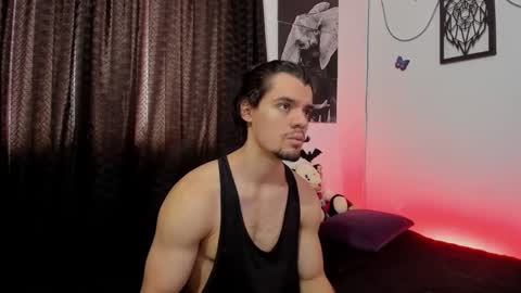 Snapshot of maxi_styles chatting on December 2024 07:43:01 PM Alex online show from December 2024 07:43:01 PM