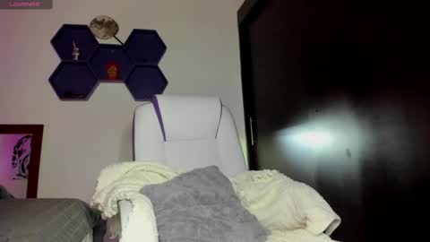 Max online show from February 2025 06:37:01 PM