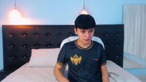 --  -- online show from October 2025 01:34:01 PM