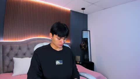 --  -- online show from October 2025 11:55:02 AM