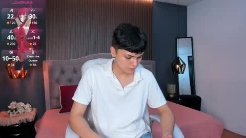 --  -- online show from November 2025 07:47:01 PM