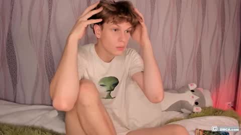 maxim burn online show from October 2025 08:06:02 PM