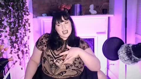 Snapshot of maximarilith chatting on September 2025 01:53:01 AM Maxi Marilith online show from September 2025 01:53:01 AM