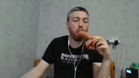 Snapshot of maximefrxx chatting on February 2026 10:59:01 PM Maxime online show from February 2026 10:59:01 PM