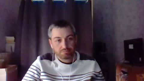 Snapshot of maximefrxx chatting on March 2026 04:36:01 PM Maxime online show from March 2026 04:36:01 PM