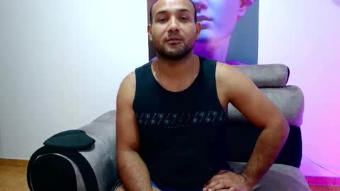 maximiliano_coot online show from October 2025 02:43:02 PM