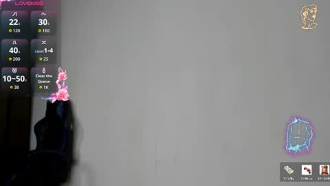 Snapshot of maximiliano_kh4lil chatting on June 2026 12:26:02 PM Maximiliano online show from June 2026 12:26:02 PM