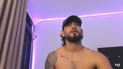 Maximo online show from December 2025 11:01:02 PM