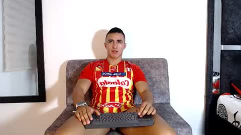 Snapshot of maximo_sebastian chatting on July 2026 05:02:01 AM Maximo Sebastian online show from July 2026 05:02:01 AM