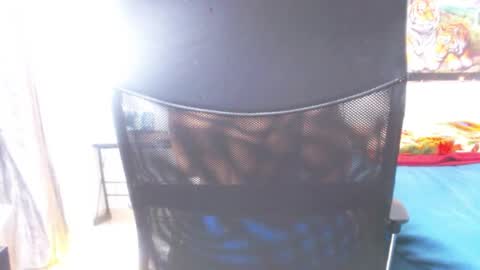 Snapshot of maximo_ston chatting on April 2026 11:57:02 PM maximo_ston online show from April 2026 11:57:02 PM