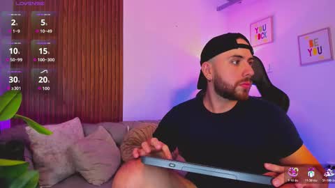 Maximo Wolf online show from February 2026 09:09:02 PM