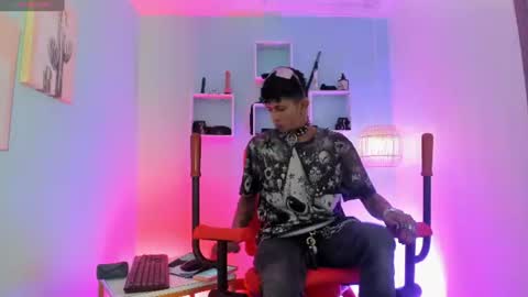 MAXIMO online show from July 2026 04:05:02 AM