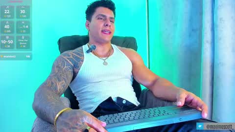 Snapshot of maximoscott_ chatting on February 2025 08:51:02 PM Maximoscott online show from February 2025 08:51:02 PM