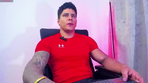 Snapshot of maximoscott_ chatting on February 2025 06:09:02 PM Maximoscott online show from February 2025 06:09:02 PM