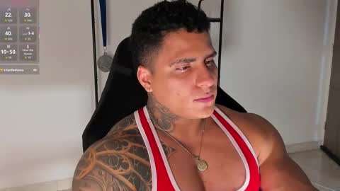 Snapshot of maximoscott_ chatting on September 2025 07:38:01 PM Maximoscott online show from September 2025 07:38:01 PM