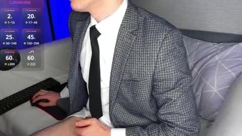 Max online show from January 2025 10:02:02 PM