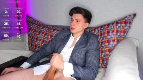 Max online show from February 2025 12:03:01 AM