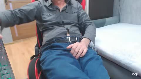 Snapshot of maximus3334 chatting on March 2026 12:16:02 PM maximus3334 online show from March 2026 12:16:02 PM