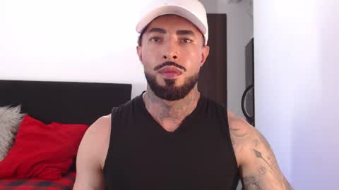 Snapshot of maximus_golden chatting on June 2026 04:50:02 AM Independent Model online show from June 2026 04:50:02 AM