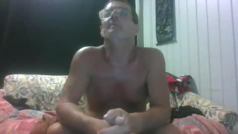 Snapshot of maximus_oreally chatting on December 2024 08:21:01 AM Max online show from December 2024 08:21:01 AM