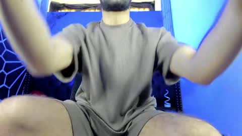 Snapshot of maximusclark1_ chatting on May 2026 12:33:02 PM Maximus online show from May 2026 12:33:02 PM