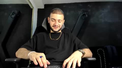 Maximus online show from October 2025 03:37:02 AM