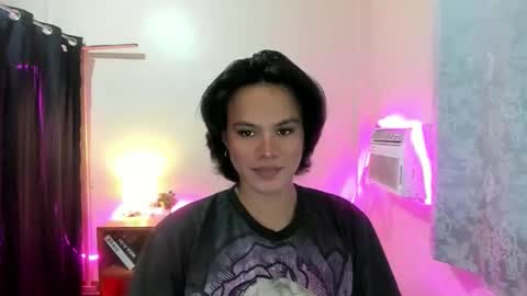 maxine_fucks online show from December 2025 09:03:01 AM