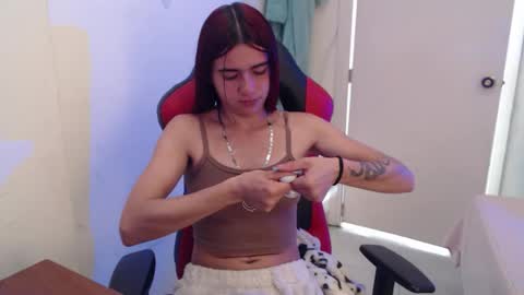 maxinesex_ online show from February 2026 01:55:01 PM