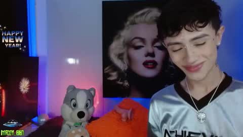 Max online show from January 2025 10:55:01 PM