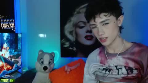 Max online show from January 2025 02:03:02 AM