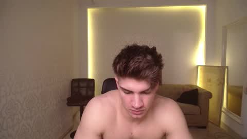 Snapshot of maxkaiden chatting on February 2025 11:47:02 AM MaxKaiden online show from February 2025 11:47:02 AM