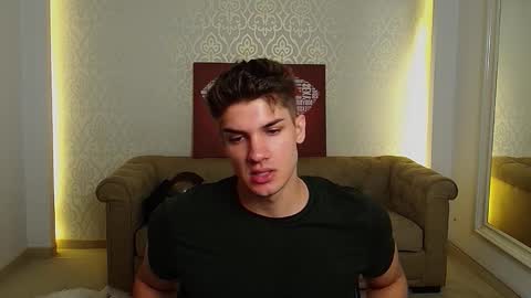 Snapshot of maxkaiden chatting on September 2025 04:45:01 AM MaxKaiden online show from September 2025 04:45:01 AM