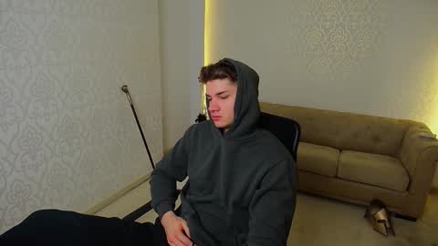 Snapshot of maxkaiden chatting on November 2025 05:39:01 AM MaxKaiden online show from November 2025 05:39:01 AM