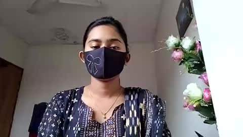Snapshot of maxladycox chatting on December 2025 03:58:02 AM Dorea online show from December 2025 03:58:02 AM