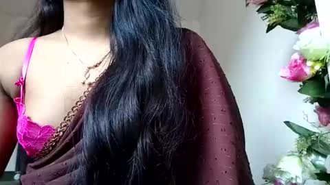 Snapshot of maxladycox chatting on January 2026 05:02:02 AM Dorea online show from January 2026 05:02:02 AM