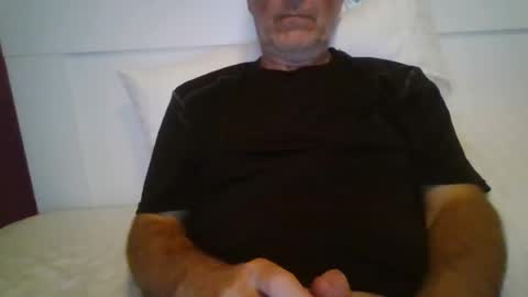 Snapshot of maxou569 chatting on July 2026 02:25:02 PM maxou569 online show from July 2026 02:25:02 PM