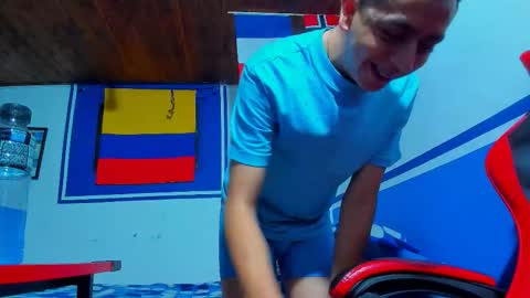 Snapshot of maxowens_oficial chatting on February 2026 12:22:02 AM MAX online show from February 2026 12:22:02 AM